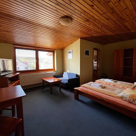 Mizuna 3* הרבוצ'יסה